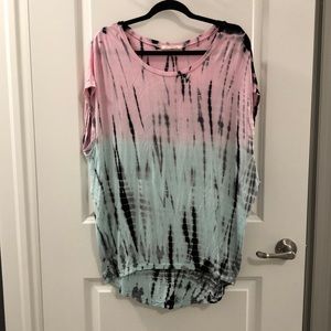 Women’s Tie Dye Top